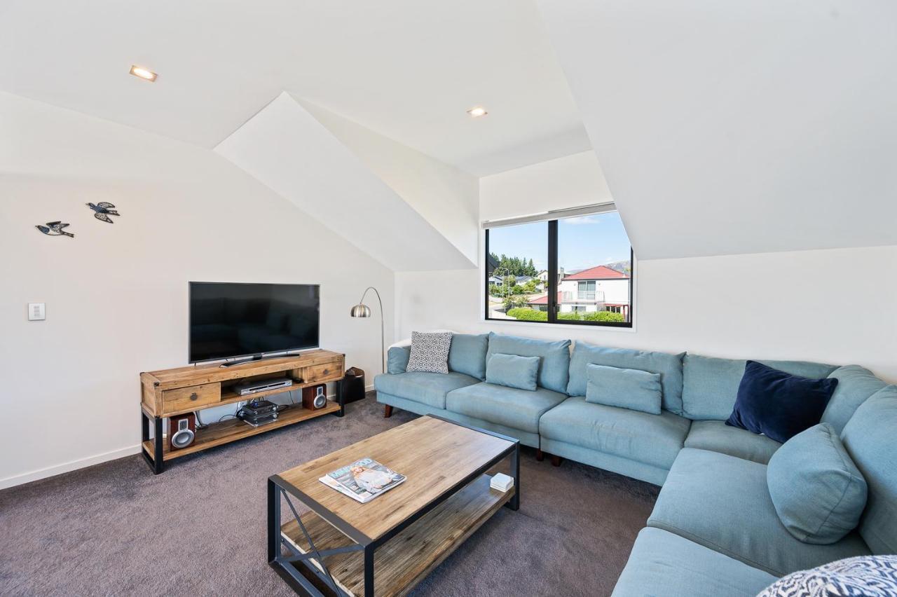 Ironside Lakeview Townhouse Wanaka Luaran gambar