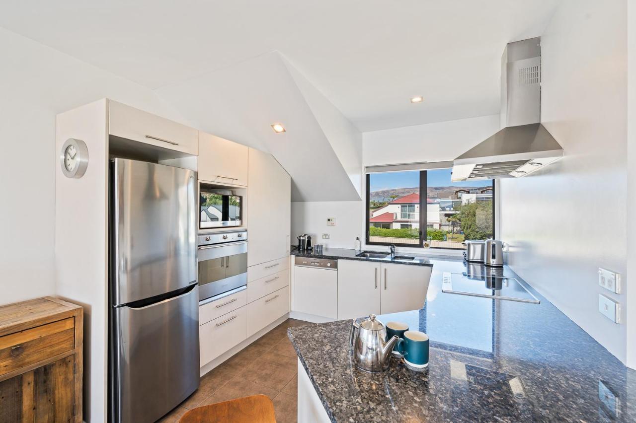 Ironside Lakeview Townhouse Wanaka Luaran gambar